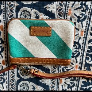 Dooney & Bourke wristlet